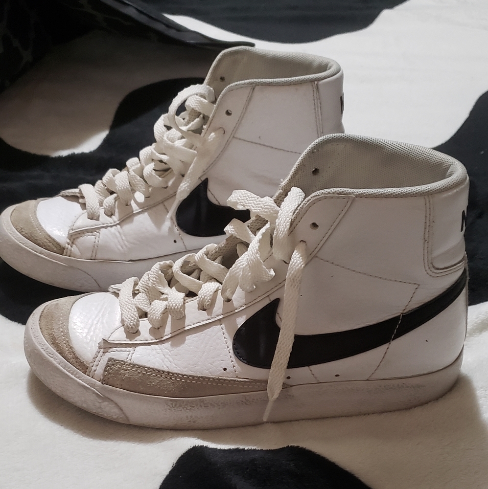 Nike blazer